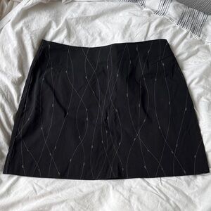 Express Black Mini Skirt with geometric pattern womens 5/6 6